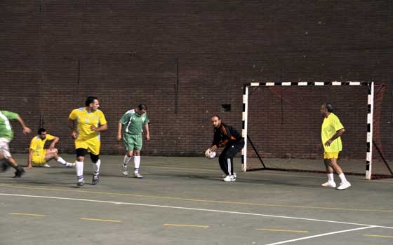   مصر اليوم - طيبة العوامية وستاد المنصورة في نهائي دورة خماسي كرة القدم