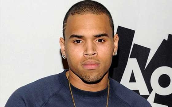   مصر اليوم - مطربا الراب الأكثر شهرة كريس براون ودريك معًا في دويتو لأول مرة