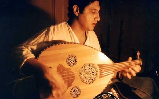   مصر اليوم - ورشة لتعليم العزف على العود في بيت السناري الأحد