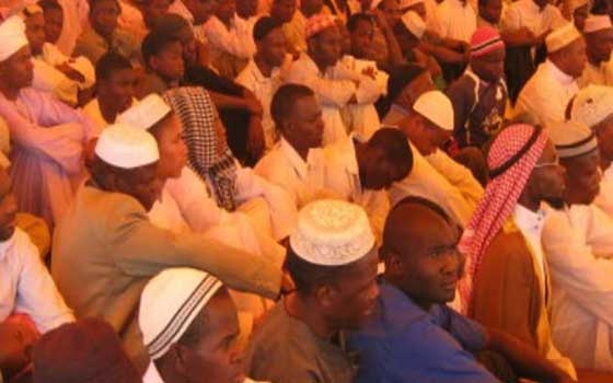   مصر اليوم - مسلمو زامبيا يطلقون حملة خيرية رمضانية تشمل غير المسلمين