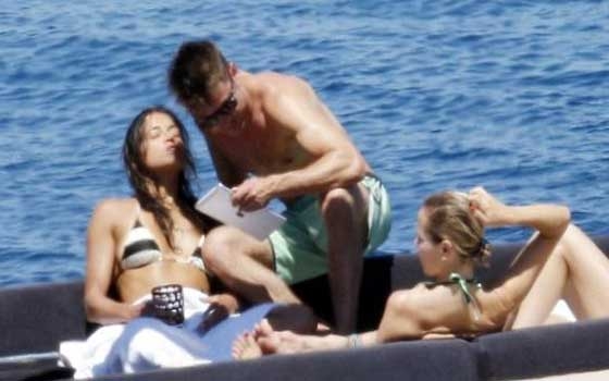   مصر اليوم - الكشف عن قبلات جمعت بين ميشيل رودريجيز وزاك إيفرون