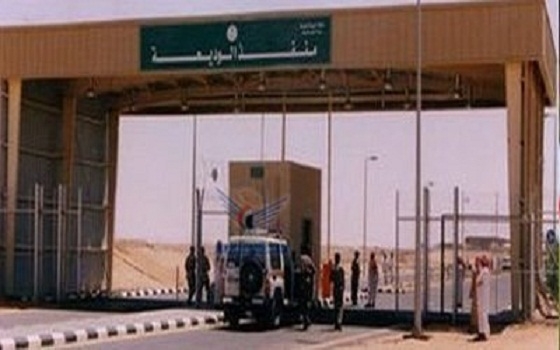   مصر اليوم - عبور أكثر من الف مسافر و 300 سيارة عبر ميناء الوديعة في اليمن