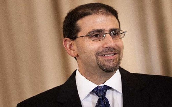   مصر اليوم - دان شبيرو : واشنطن مستعدة للتحاور مع أى حكومة تضغط على حماس لوقف الحرب