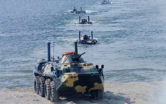   مصر اليوم - تدريبات عسكرية روسية تزامنا مع مناورات الناتو