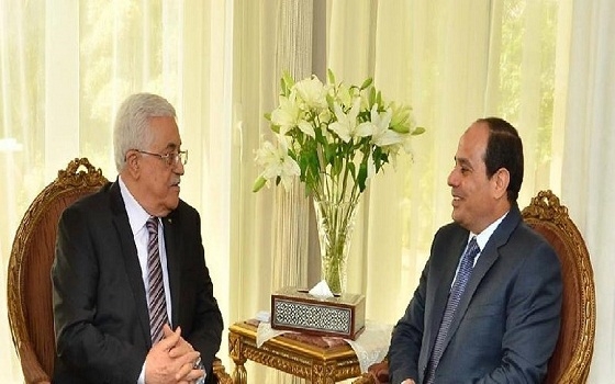   مصر اليوم - عباس للسيسي: نثمن عاليًا دور مصر الريادي على الصعيدين الإقليمي والدولي