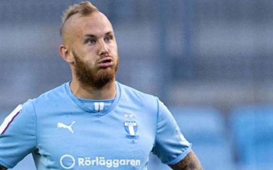   مصر اليوم - السويدي إريكسون غضبان من تجاهل الأهلي السعودي