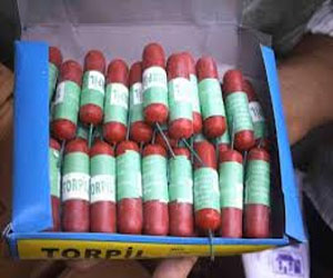   مصر اليوم - ضبط 30 ألف صاروخ ألعاب نارية في الإسكندرية