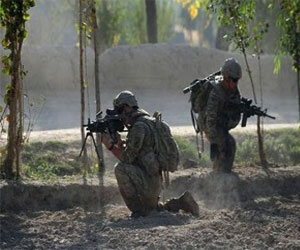 مصر اليوم - جندي أفغاني يقتل عسكريًا بريطانيًا ويجرح 6 آخرين