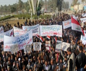 مصر اليوم - تظاهرات مساندة لحكومة نوري المالكي في مدن جنوب البلاد