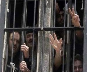   مصر اليوم - الاحتلال يجري تنقلات واسعة في صفوف الأسرى الفلسطينيين