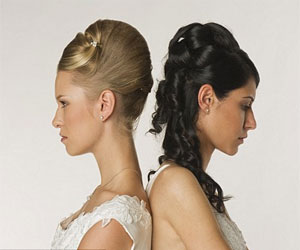 مصر اليوم - طلب المشورة طريقة لإنهاء خلافات الصديقات