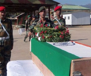 مصر اليوم - الهند تستدعي السفير الباكستاني احتجاجًا على مقتل اثنين من جنودها