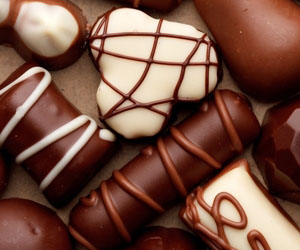 مصر اليوم - هيئة مغربية أنفقت 35 ألف يورو على الشوكولاته في 2012