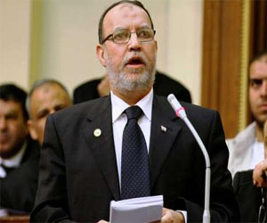   مصر اليوم - العريان يهنئ المسيحيين بأعياد الميلاد