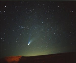 مصر اليوم - عاصفة شهب تنير السماء الخميس