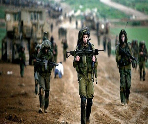 مصر اليوم - حركة نشطة لقوات من لواء المظليين ولواء جفعاتي في إتجاه غزة