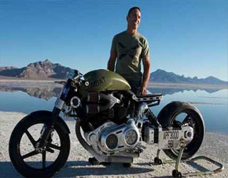   مصر اليوم - ظهور الوحش الميكانيكي الأكثر قوة في عالم الدراجات البخارية