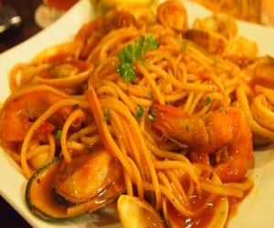   مصر اليوم - إسباجتي فواكه البحر