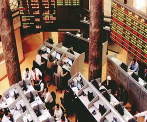   مصر اليوم - جدل حول فرض ضريبة علي المعاملات المالية بالبورصة