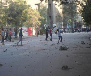 مصر اليوم - مخاوف من انهيار السياحة في مصر بسبب أحداث محمد محمود