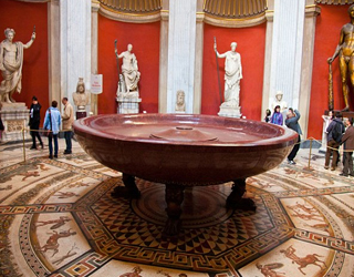   مصر اليوم - الكشف عن أسرار الفاتيكان على سقف كنيسة سيستين