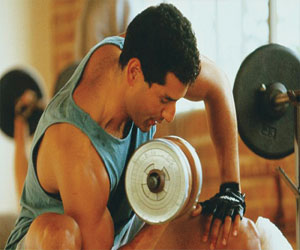 مصر اليوم - رفع الأثقال يخفض خطر المعاناة من متلازمة الأيض