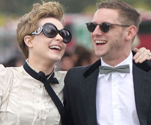   مصر اليوم - زواج إيفان رايتشل وود وجيمي بيل