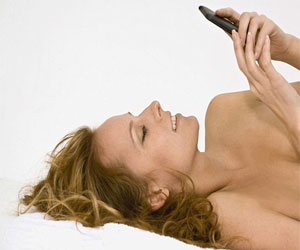   مصر اليوم - ممارسة الجنس والتسوق والتدخين صفات جمعت بين العاملين في المنزل