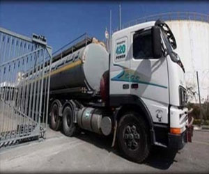 مصر اليوم - مسلحون يسطون على شاحنة مواد كيميائية في سيناء