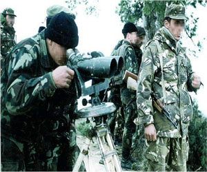 مصر اليوم - عمليات تمشيط للجيش الجزائري بحثًا عن القياديّ أبو أنس