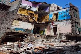 مصر اليوم - مسجلون خطر وراء انهيار عقار الجمرك في الإسكندرية