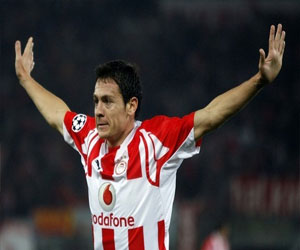   مصر اليوم - الأرجنتيني غاليتي يخضع لعملية نقل كلى من والده