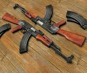   مصر اليوم - ضبط 7 بنادق آلية ورشاشين في حملة لمديرية أمن أسيوط