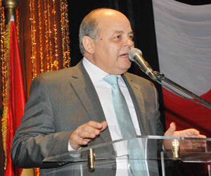 مصر اليوم - صابر عرب يفتتح جدارية شهداء الحرية في متحف محمود مختار