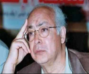 مصر اليوم - نادر فرجاني يصدر التنفس تحت الماء