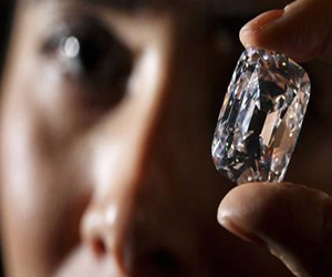   مصر اليوم - ماسة للأرشيدوق جوزيف تجلب 21.5 مليون دولار في مزاد