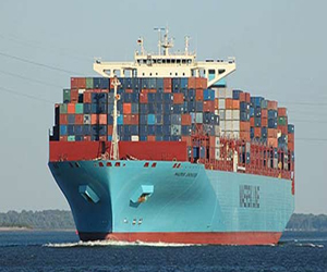   مصر اليوم - ميناء السحنة يستقبل أطول سفينة حاويات من الجيل الخامس للمرة الأولى