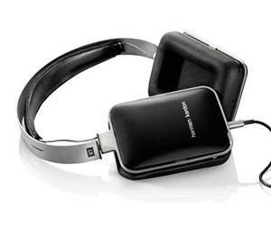   مصر اليوم - هارمان الشرق الأوسط تسلط الضوء على مجموعة سماعات الرأس الرائدة