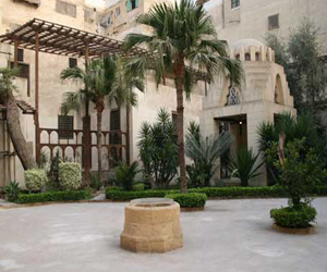 مصر اليوم - عصور ومراحل تطور الأدب العربي في بيت السحيمي