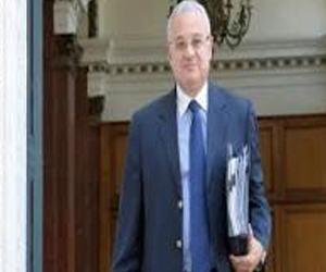   مصر اليوم - وزير السياحة يفتتح معرضًا للمشغولات البدوية في شرم الشيخ