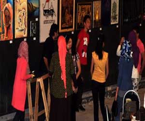   مصر اليوم - فنية مصرية تحتفل باليوم العالمي لكوكب الأرض