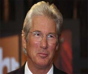   مصر اليوم - موازنة سينمائية تسيطر على افتتاح مهرجان أبوظبي