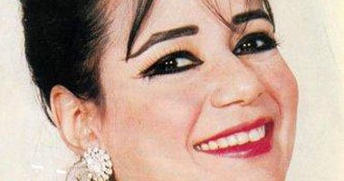 مصر اليوم - سحر حمدي تسافر باريس بعد سوء حالتها الصحية
