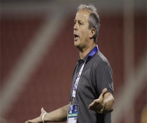   مصر اليوم - العربي القطري يقيل الفرنسي لوشانتر لسوء النتائج