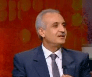   مصر اليوم - أسامة خليل : الكرة المصرية تدفع ثمن حب أبوريدة للسلطة