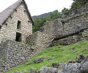 مصر اليوم - خيمينز: البيرو بوابة الاستثمار في أميركا الجنوبية