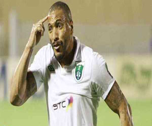 مصر اليوم - الإصابة تعاود سيموس قبل لقاء نجران