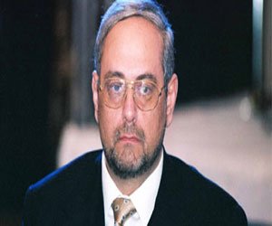 مصر اليوم - التحقيق في بلاغ يتهم بهجت والفقي بالاستيلاء على المال العام