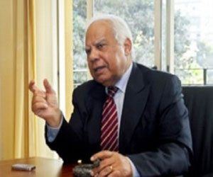   مصر اليوم - الببلاوي لـ مصر اليوم: ضرائب البورصة هدفها الخروج من الأزمة الاقتصادية