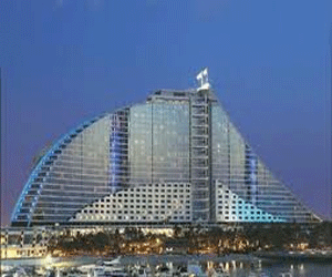   مصر اليوم - فندق مكسيكي فريد يقدم الإقامة داخل أسطوانات الصرف الكبيرة